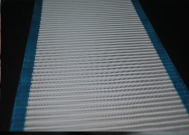 अपशिष्ट जल उपचार के लिए चिकनी सतह खिंचाव पॉलिएस्टर जाल कपड़ा ड्रायर स्क्रीन