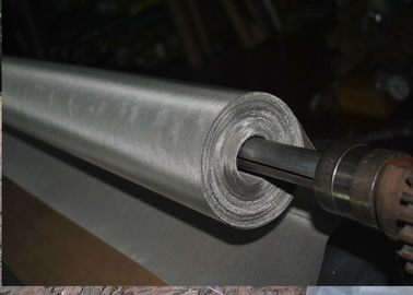 स्टेनलेस स्टील बुना तार जाल सादा बुनना स्क्रीनिंग के लिए / 30-70 मीटर / रोल छत